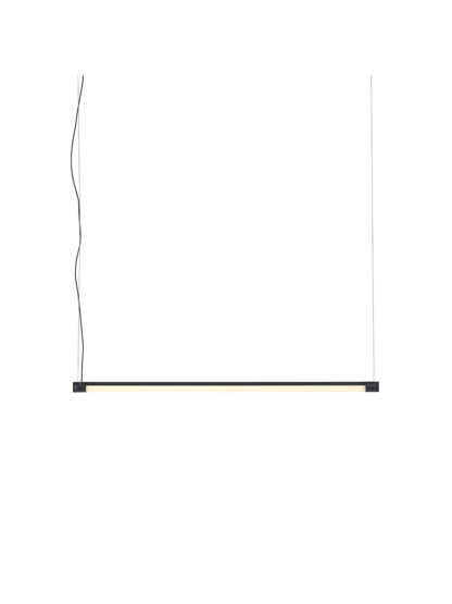 Fine Suspension Lamp, 90 cm fra Muuto (Black)